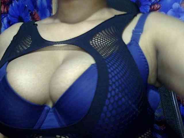 Nusrat-Mimi webcam