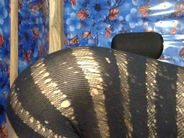 Nusrat-Mimi webcam