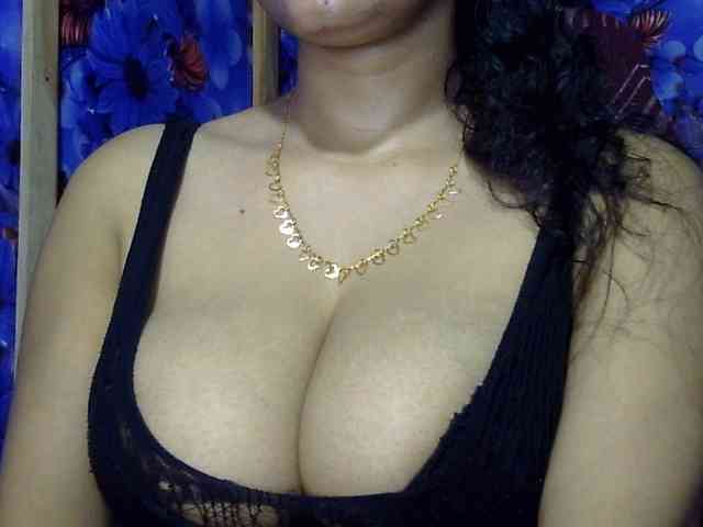 Nusrat-Mimi webcam