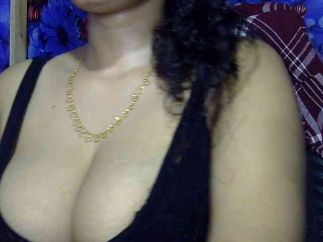 Nusrat-Mimi webcam