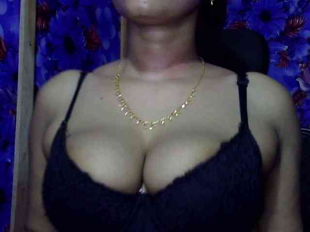 Nusrat-Mimi webcam