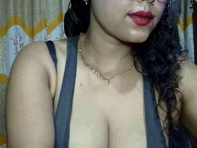 Nusrat-Mimi webcam