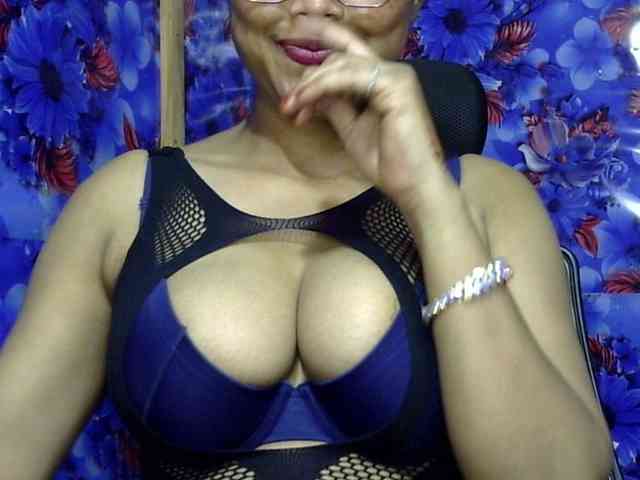 Nusrat-Mimi webcam
