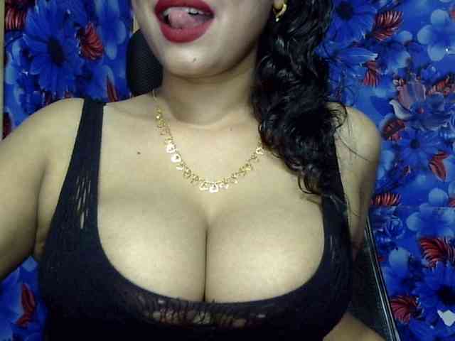 Nusrat-Mimi webcam