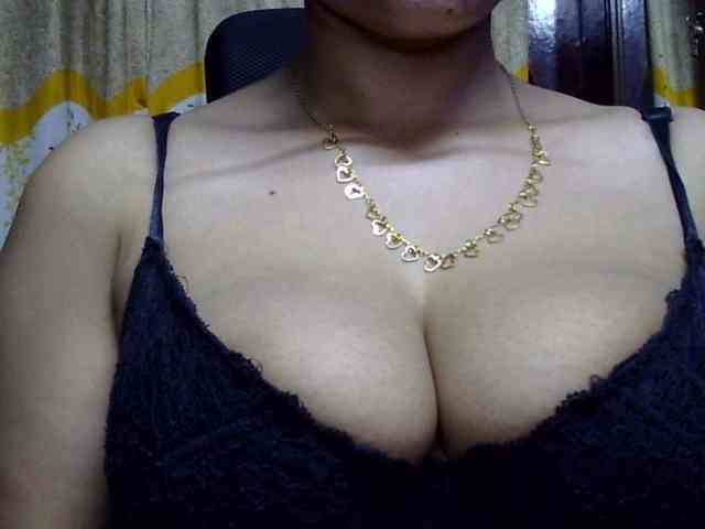 Nusrat-Mimi webcam