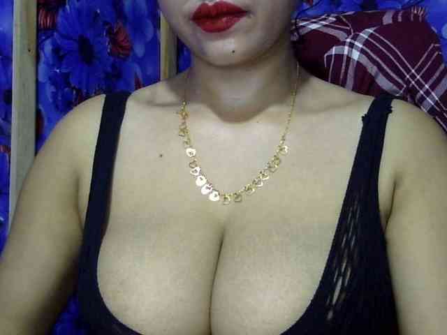 Nusrat-Mimi webcam
