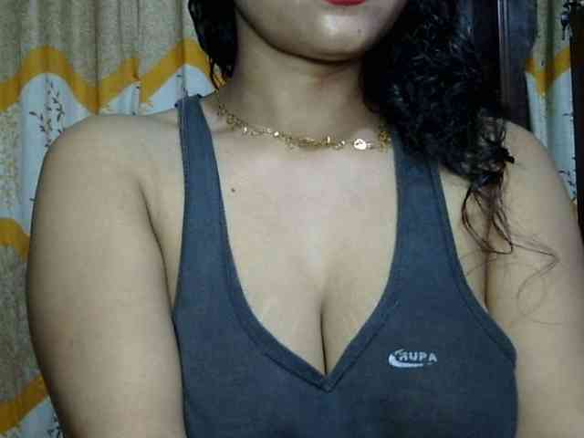 Nusrat-Mimi webcam