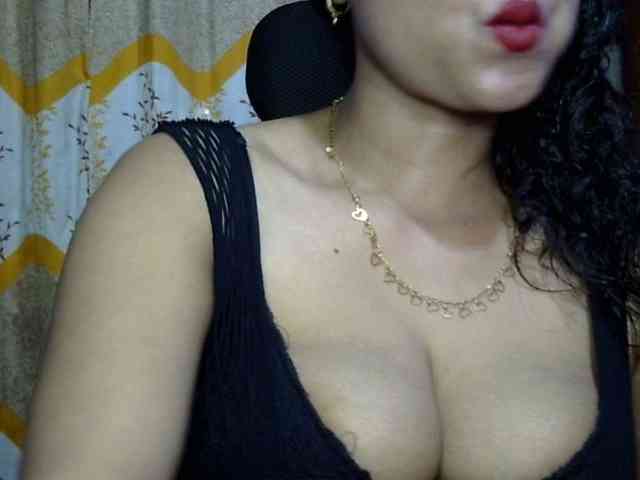 Nusrat-Mimi webcam