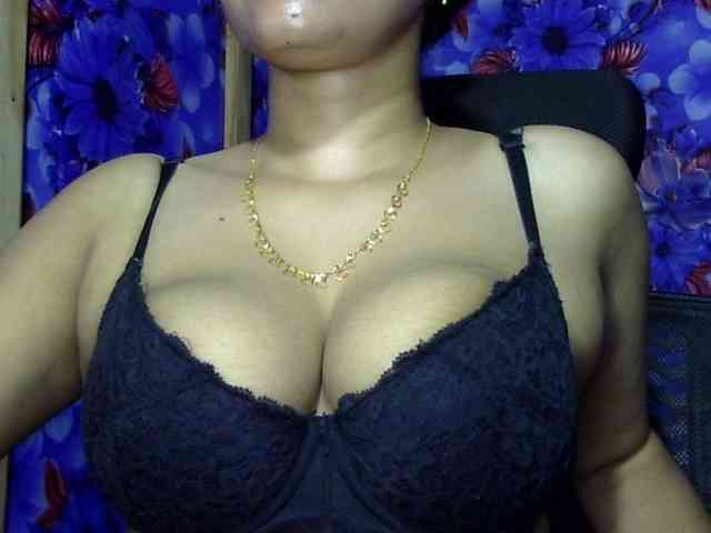 Nusrat-Mimi webcam