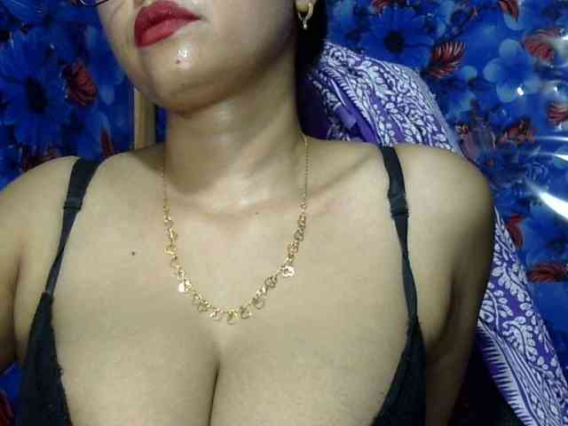 Nusrat-Mimi webcam