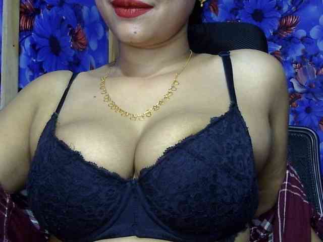 Nusrat-Mimi webcam