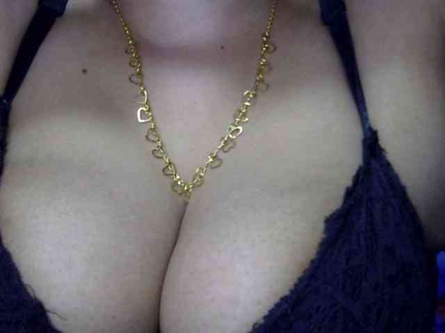 Nusrat-Mimi webcam