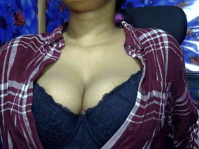 Nusrat-Mimi webcam