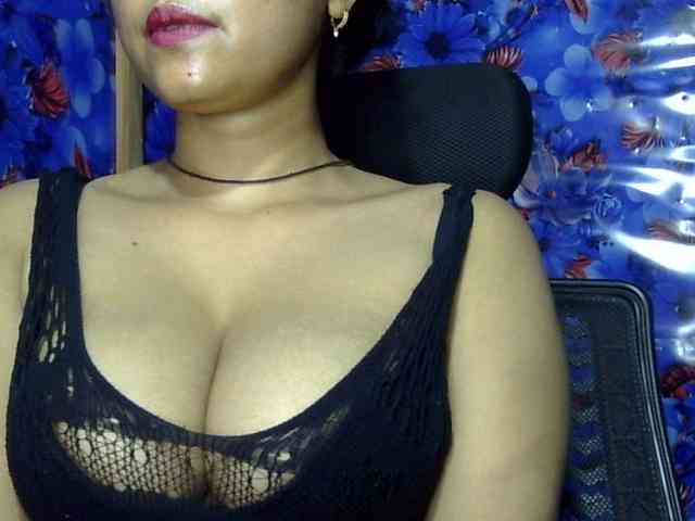 Nusrat-Mimi webcam