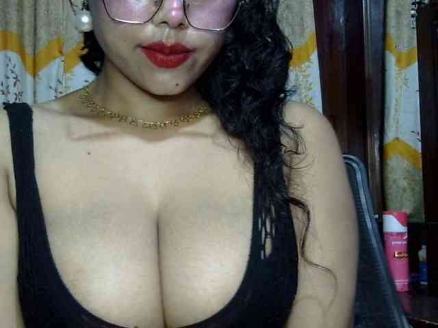 Nusrat-Mimi webcam