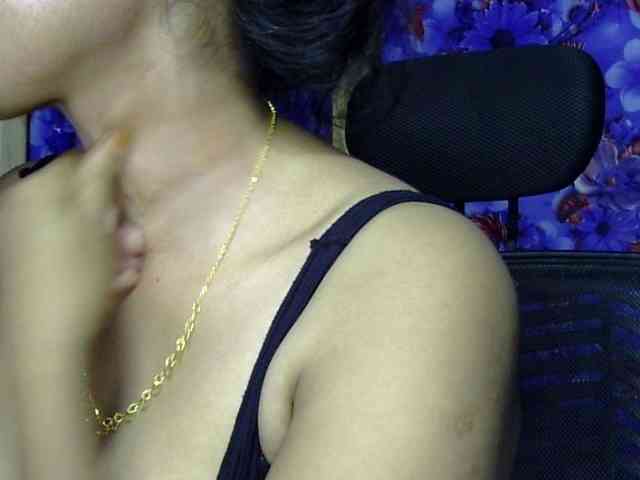 Nusrat-Mimi webcam