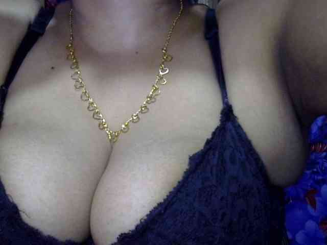 Nusrat-Mimi webcam