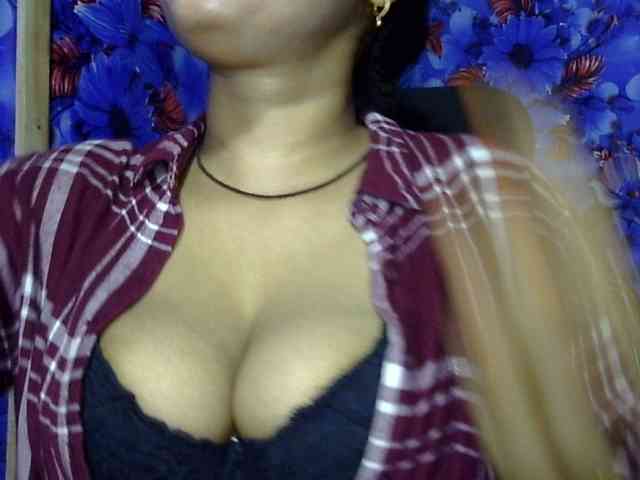 Nusrat-Mimi webcam