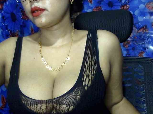 Nusrat-Mimi webcam
