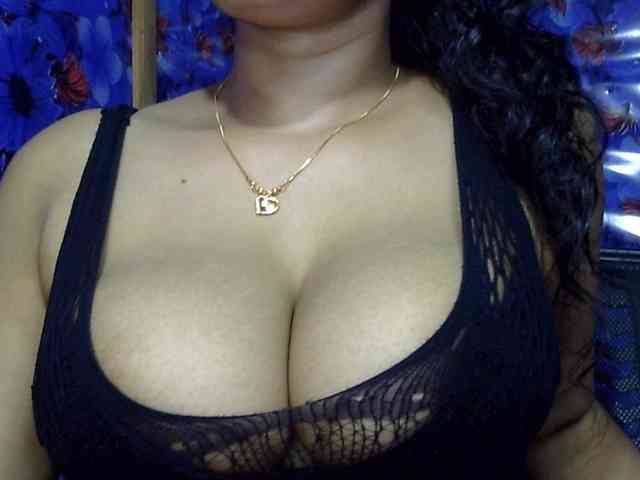 Nusrat-Mimi webcam