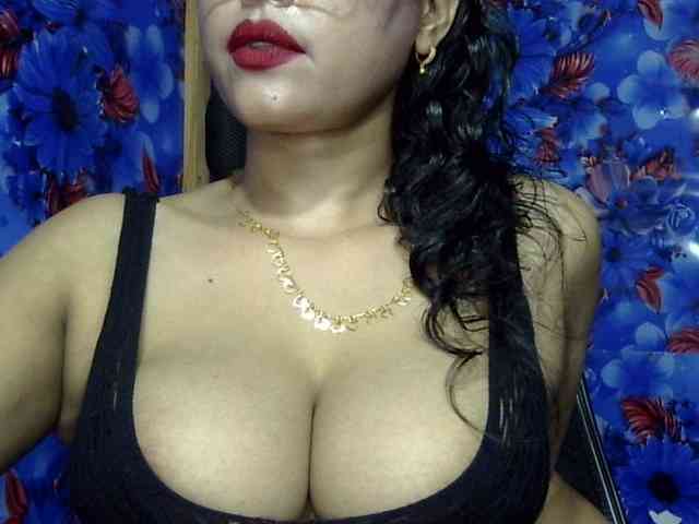 Nusrat-Mimi webcam
