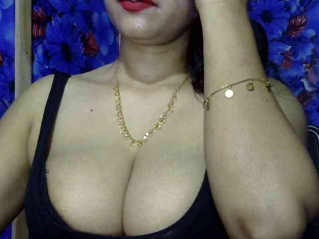 Nusrat-Mimi webcam
