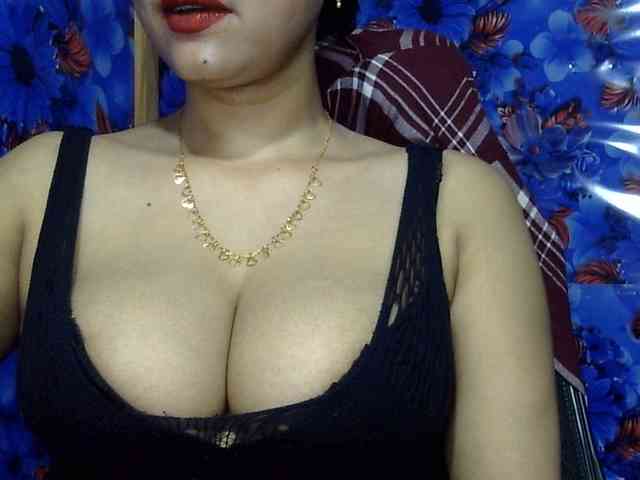 Nusrat-Mimi webcam