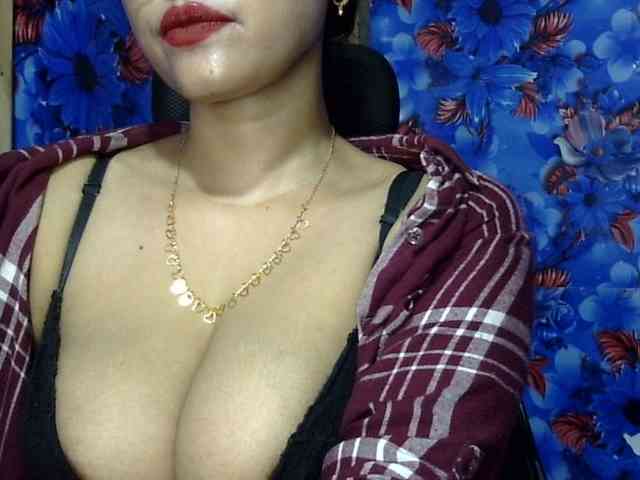 Nusrat-Mimi webcam
