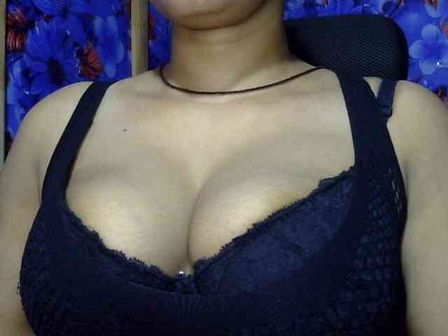 Nusrat-Mimi webcam