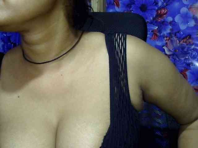 Nusrat-Mimi webcam