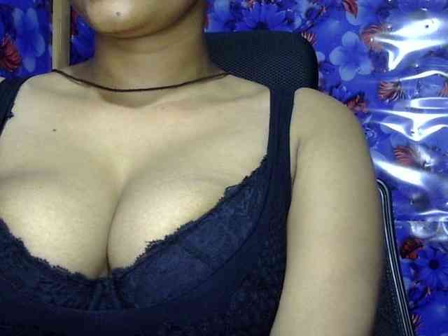 Nusrat-Mimi webcam