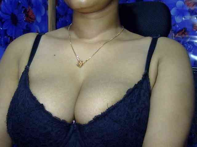 Nusrat-Mimi webcam