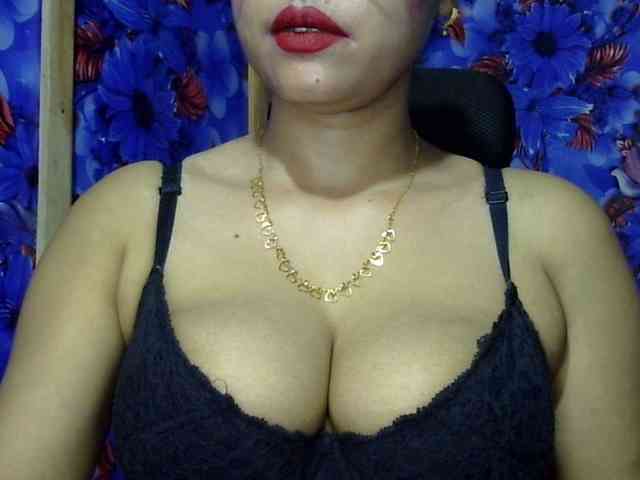 Nusrat-Mimi webcam