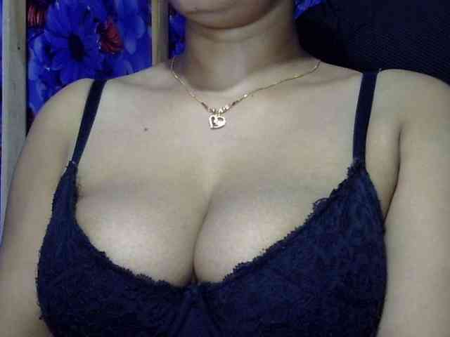 Nusrat-Mimi webcam