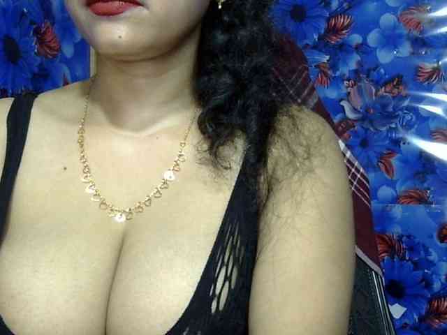 Nusrat-Mimi webcam