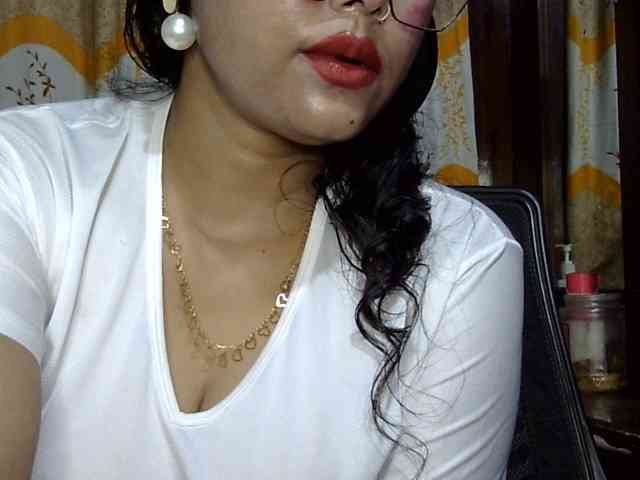 Nusrat-Mimi webcam