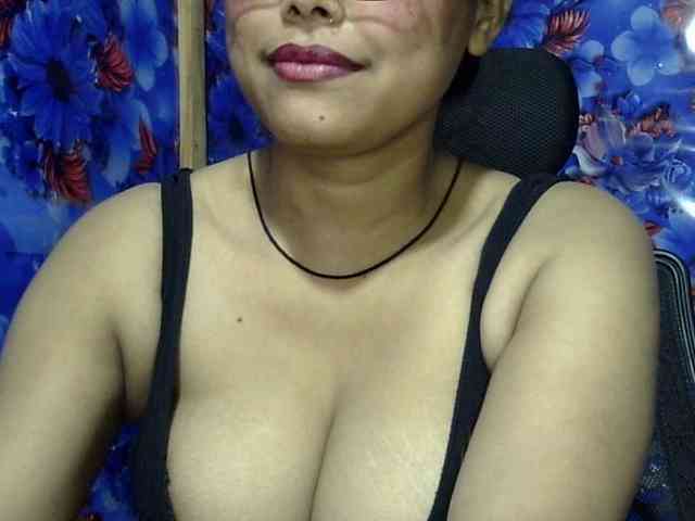 Nusrat-Mimi webcam