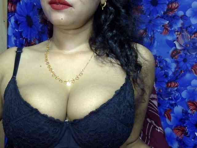 Nusrat-Mimi webcam