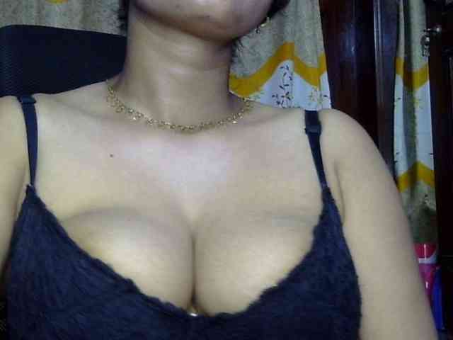 Nusrat-Mimi webcam