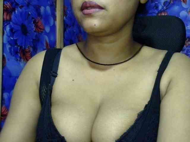 Nusrat-Mimi webcam