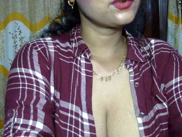 Nusrat-Mimi webcam