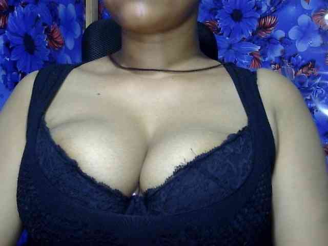 Nusrat-Mimi webcam
