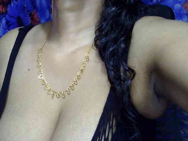 Nusrat-Mimi webcam