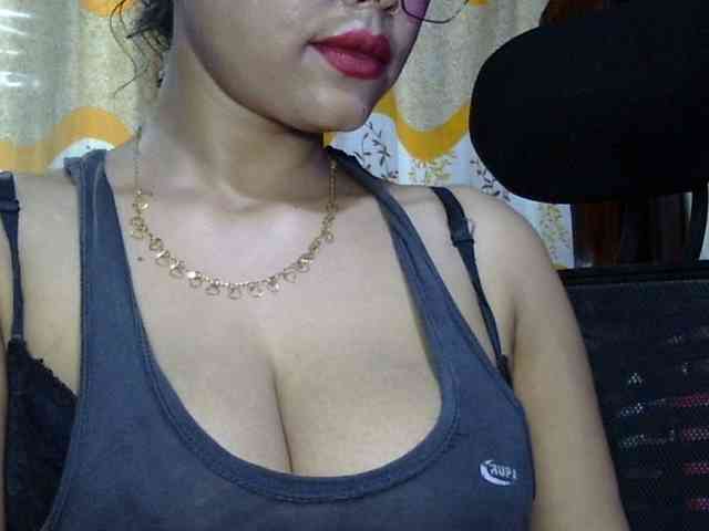 Nusrat-Mimi webcam