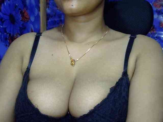 Nusrat-Mimi webcam