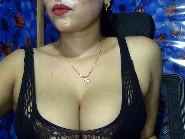 Nusrat-Mimi webcam