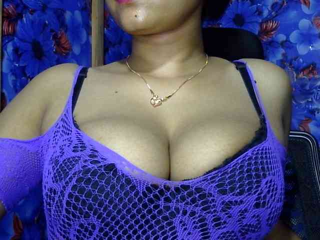 Nusrat-Mimi webcam