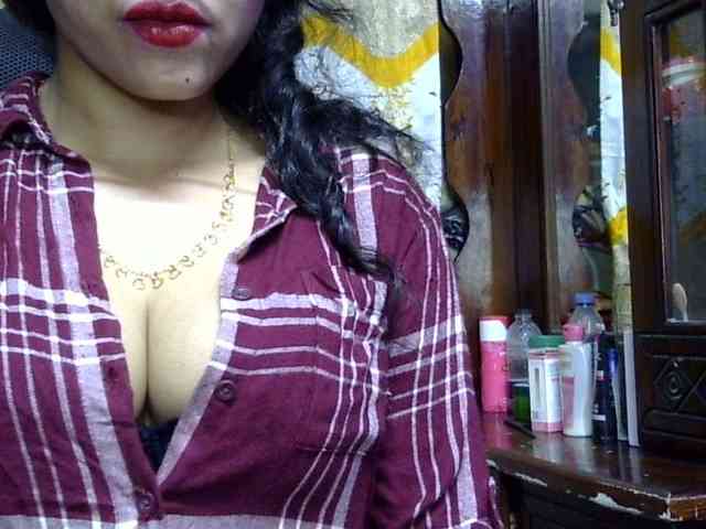 Nusrat-Mimi webcam