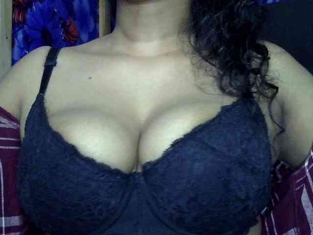Nusrat-Mimi webcam