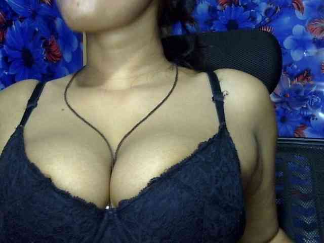Nusrat-Mimi webcam